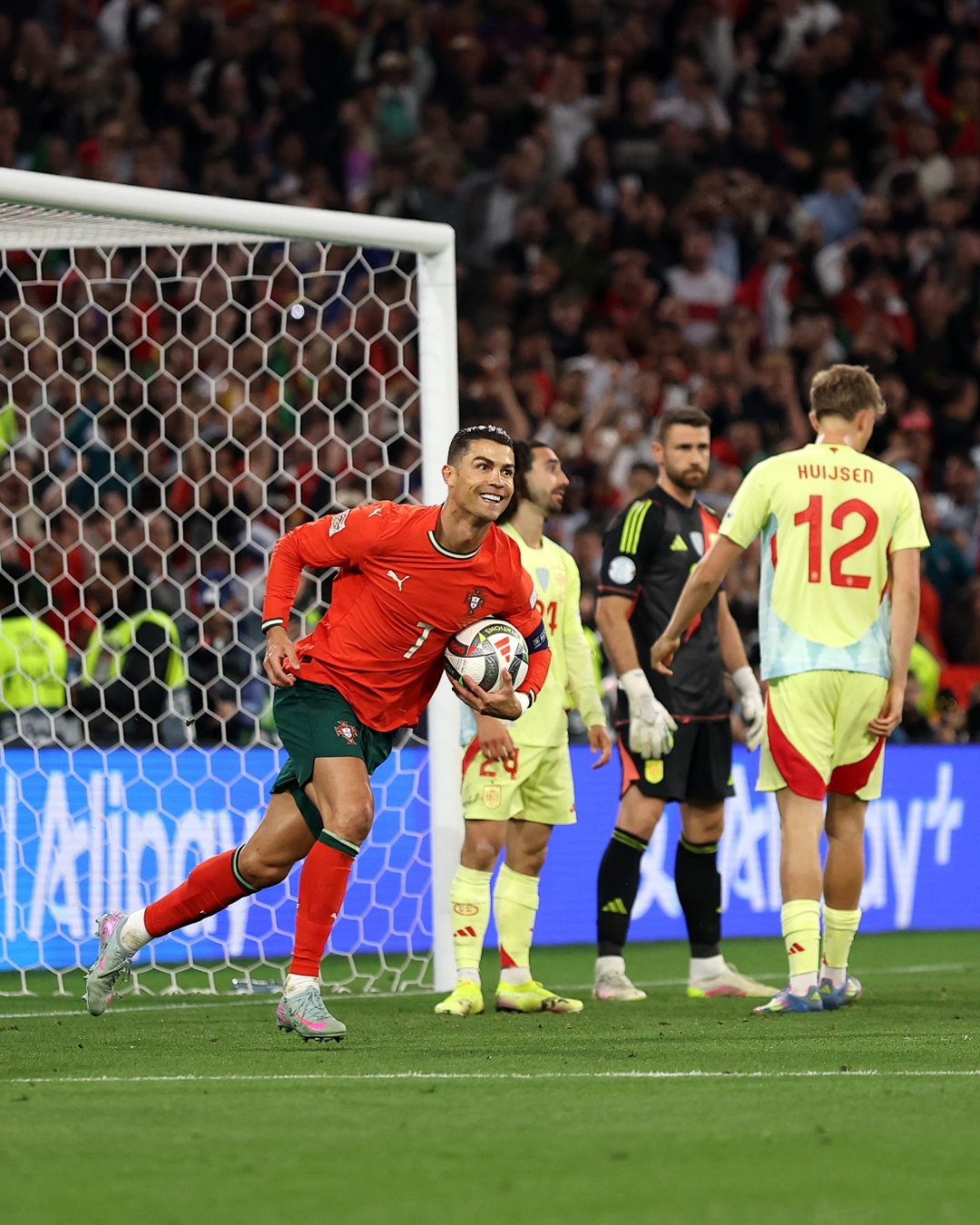 瑞士队在欧预赛中取得胜利，全面优势的简单介绍